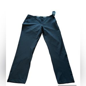 NWT Under Armour Black Women’s Links Golf Pants Size 14